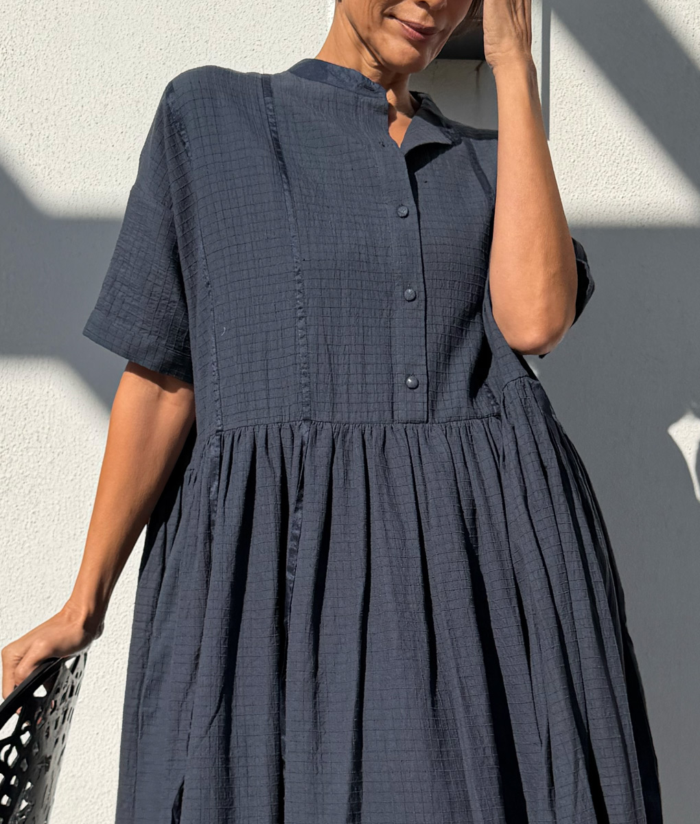 Mira Oversized dress - Image 3