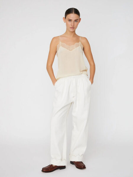 Carrot Shaped Pants