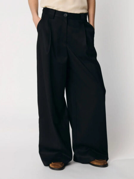 Mid Waist Loose Suiting Pant